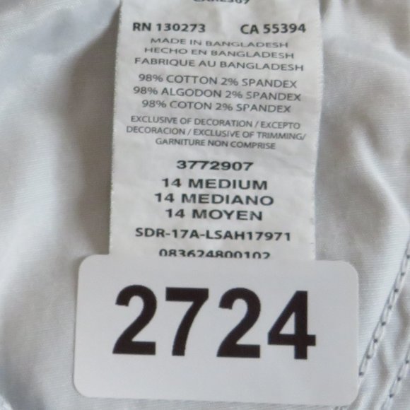 Lee* Women's 1.5" Belt Loop Multipocketed Midrise Cargo Shorts~ Size (14) Medium - Picture 3 of 12